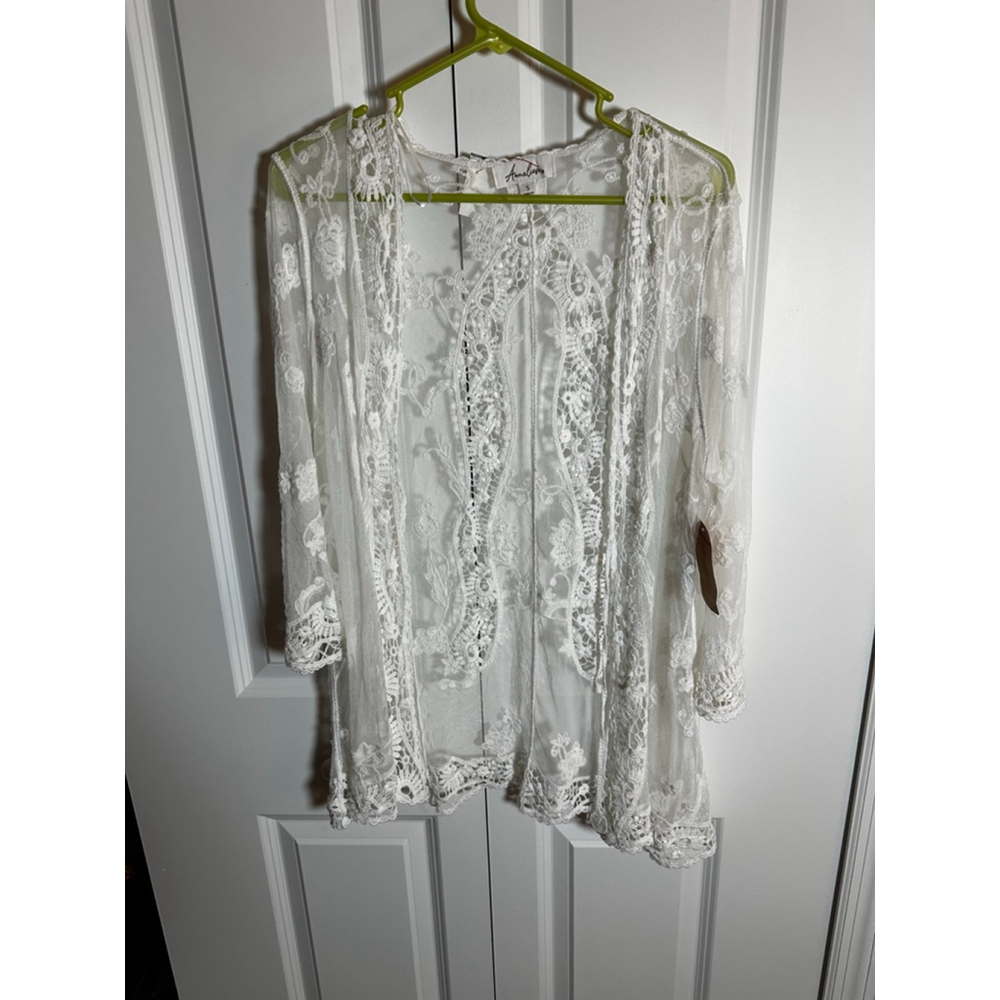 Anneliese White Lace Kimono size S - Picture 1 of 6